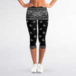 Black And White Paisley Bandana Print Women's Capri Leggings
