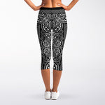 Black And White Paisley Bandana Print Women's Capri Leggings