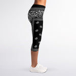 Black And White Paisley Bandana Print Women's Capri Leggings