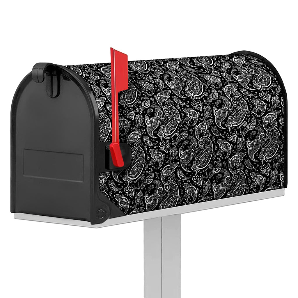Black And White Paisley Pattern Print Mailbox Cover