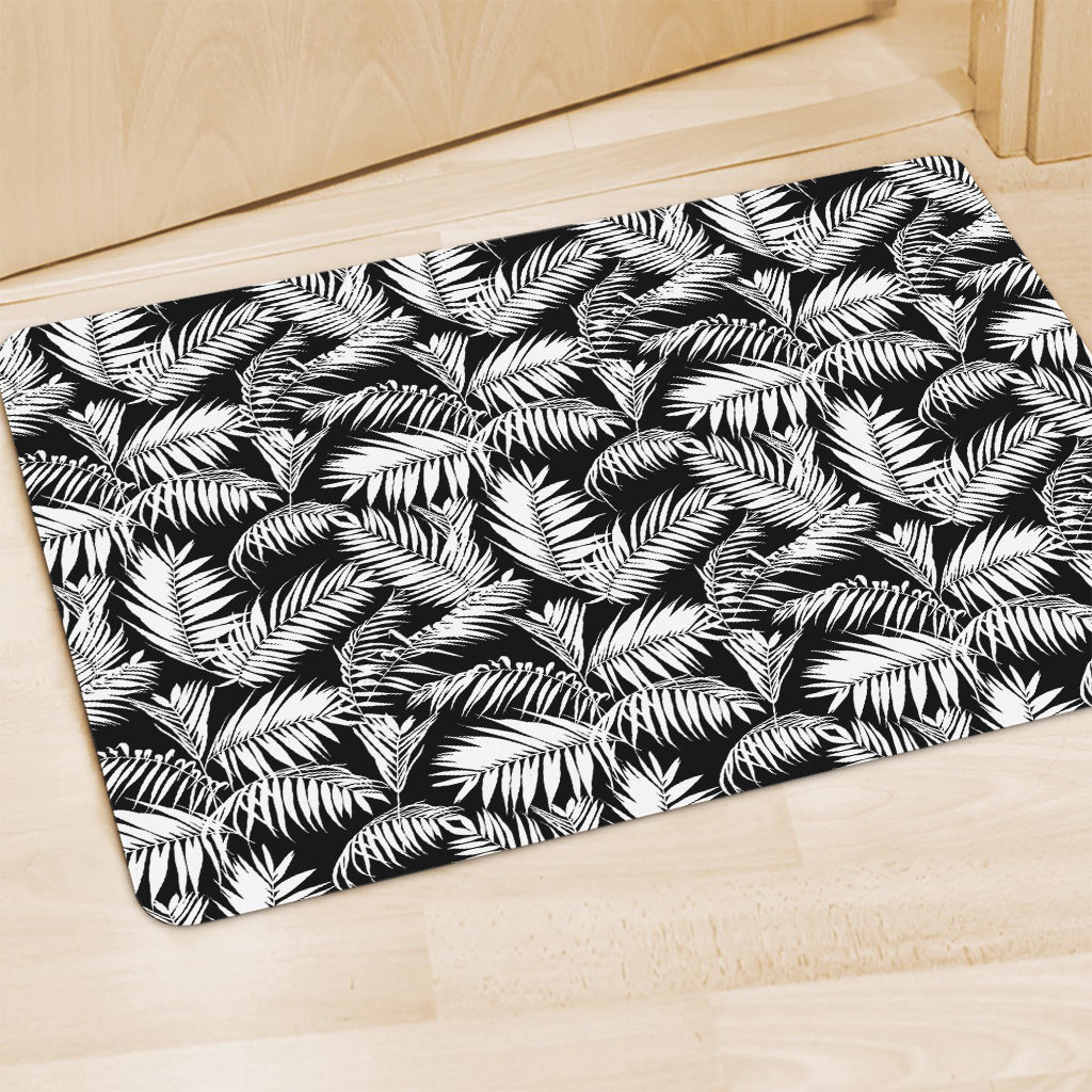 Black And White Palm Leaves Print Polyester Doormat