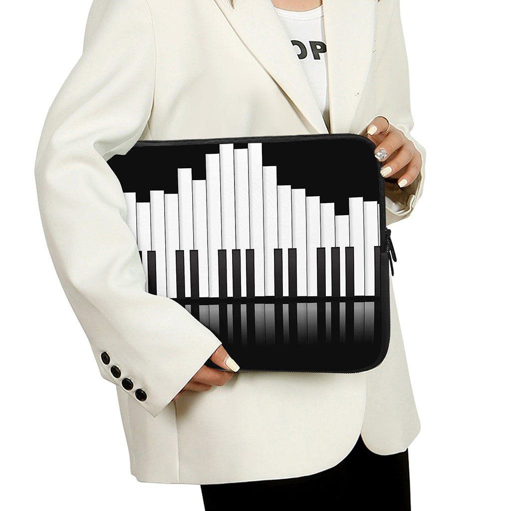 Black And White Piano Keyboard Print Laptop Sleeve