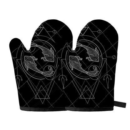 Black And White Pisces Sign Print Oven Mitts