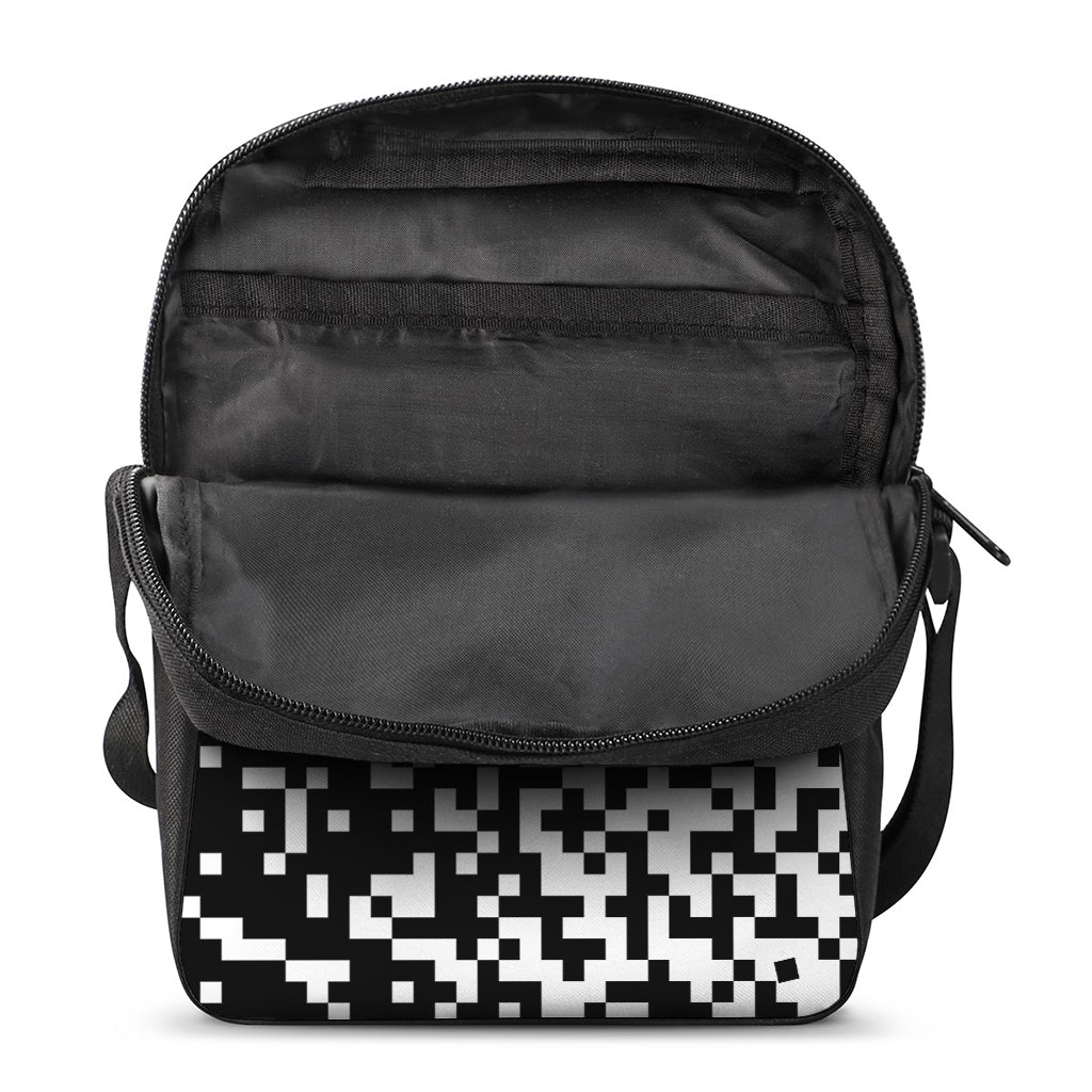 Black And White Pixel Pattern Print Rectangular Crossbody Bag