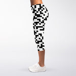 Black And White Pixel Pattern Print Women's Capri Leggings