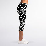 Black And White Pixel Pattern Print Women's Capri Leggings