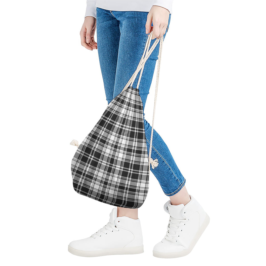 Black And White Plaid Pattern Print Drawstring Bag
