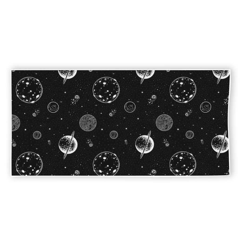 Black And White Planets Pattern Print Beach Towel
