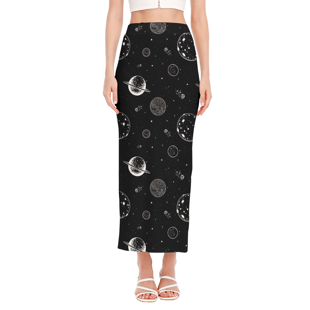 Black And White Planets Pattern Print Side Slit Maxi Skirt