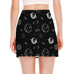 Black And White Planets Pattern Print Side Slit Mini Skirt