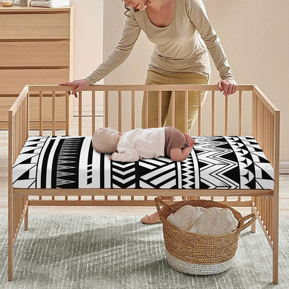 Black And White Polynesian Pattern Print Baby Crib Sheet