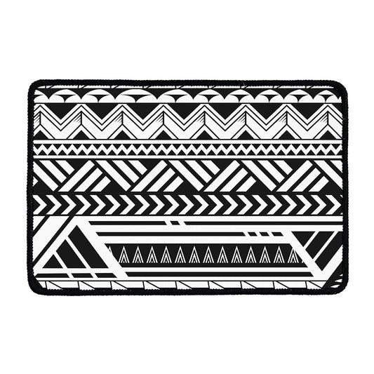 Black And White Polynesian Pattern Print Kitchen Mat