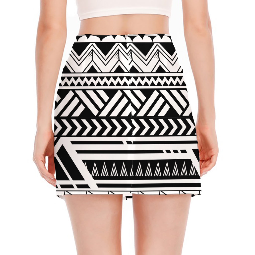 Black And White Polynesian Pattern Print Side Slit Mini Skirt