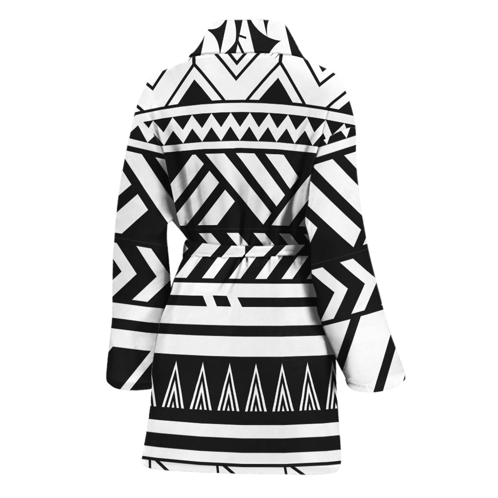 Black And White Polynesian Pattern Print Women's Bathrobe