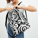 Black And White Polynesian Tattoo Print Drawstring Backpack