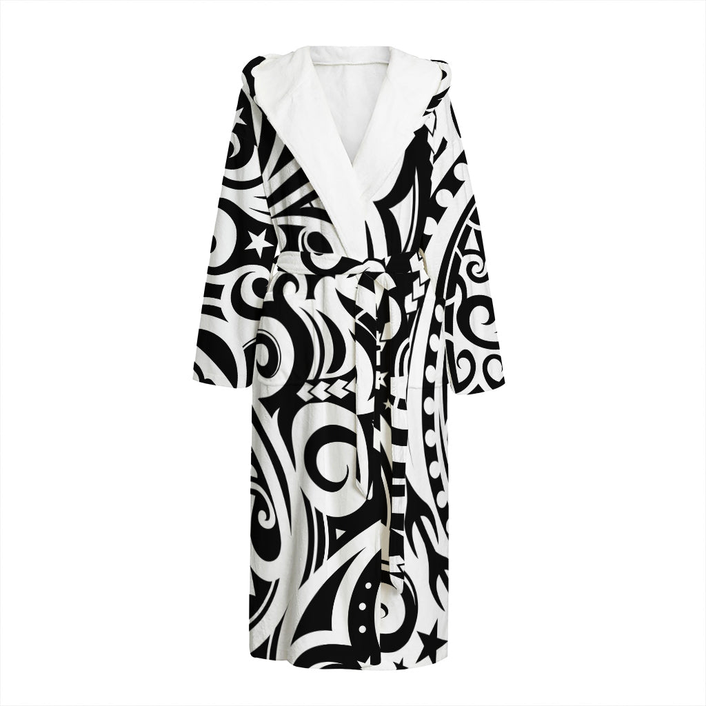 Black And White Polynesian Tattoo Print Hooded Bathrobe