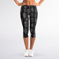 Black And White Robot Pattern Print Women's Capri Leggings