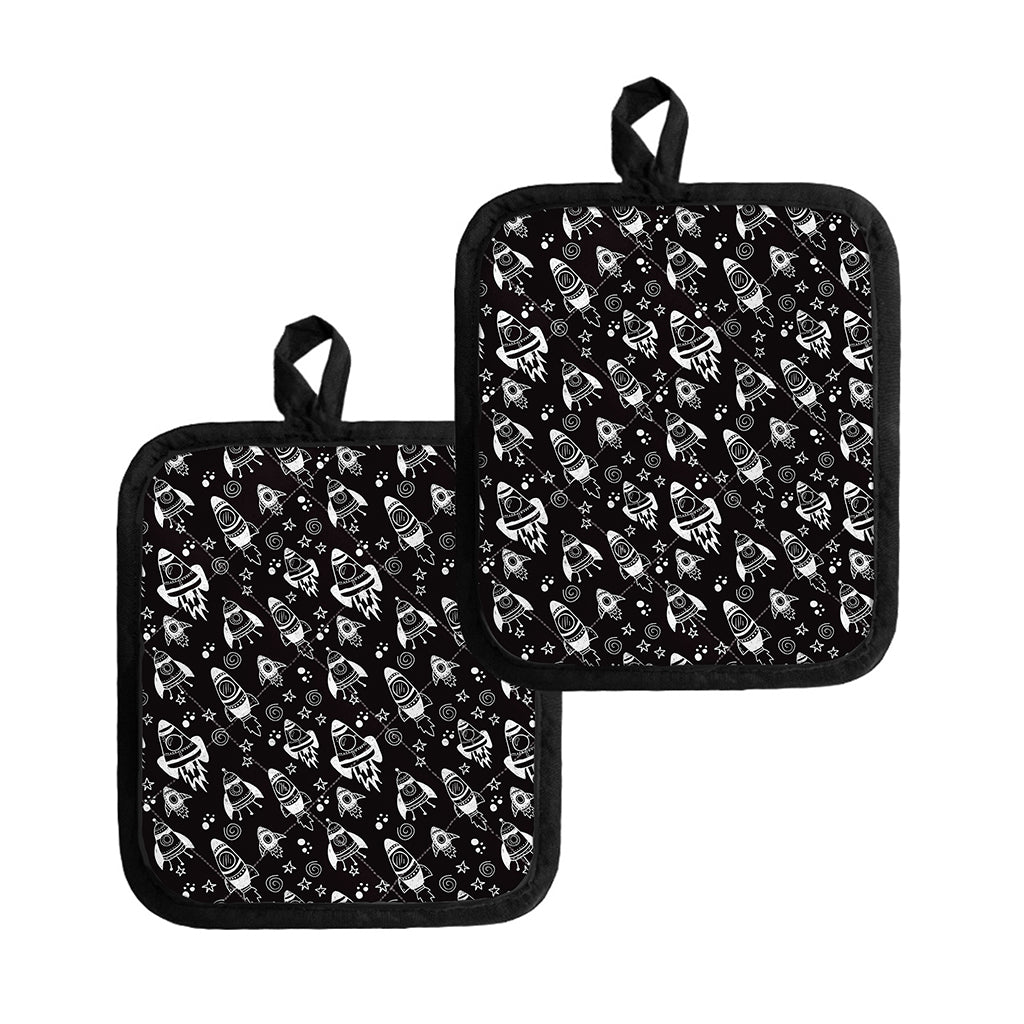 Black And White Rocket Pattern Print Pot Holders