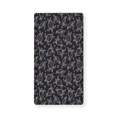 Black And White Sea Turtle Pattern Print Baby Crib Sheet