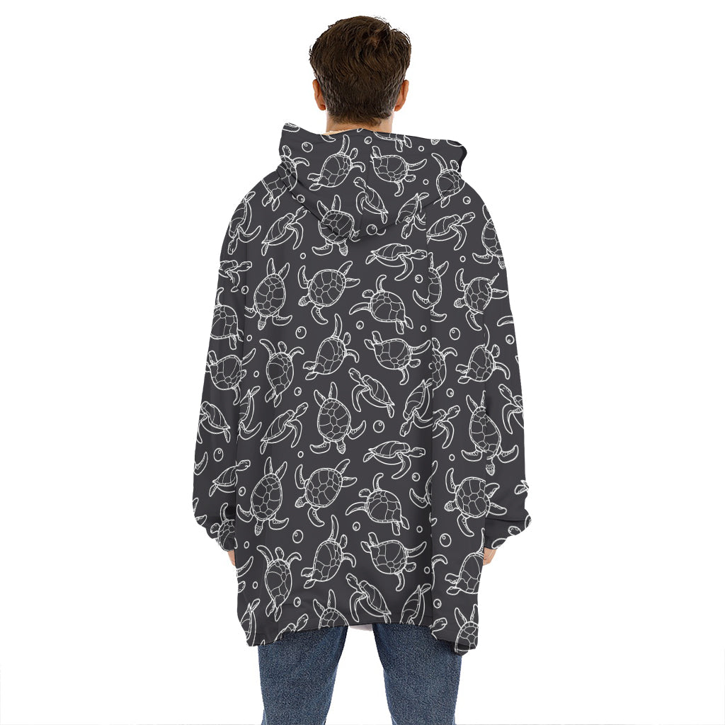 Black And White Sea Turtle Pattern Print Hoodie Blanket