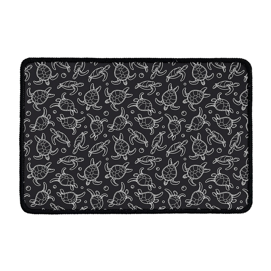 Black And White Sea Turtle Pattern Print Kitchen Mat