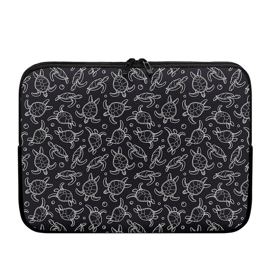 Black And White Sea Turtle Pattern Print Laptop Sleeve