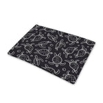 Black And White Sea Turtle Pattern Print Pet Cooling Mat Cover