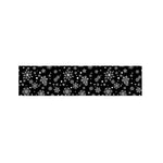 Black And White Snowflake Pattern Print Bed Runner