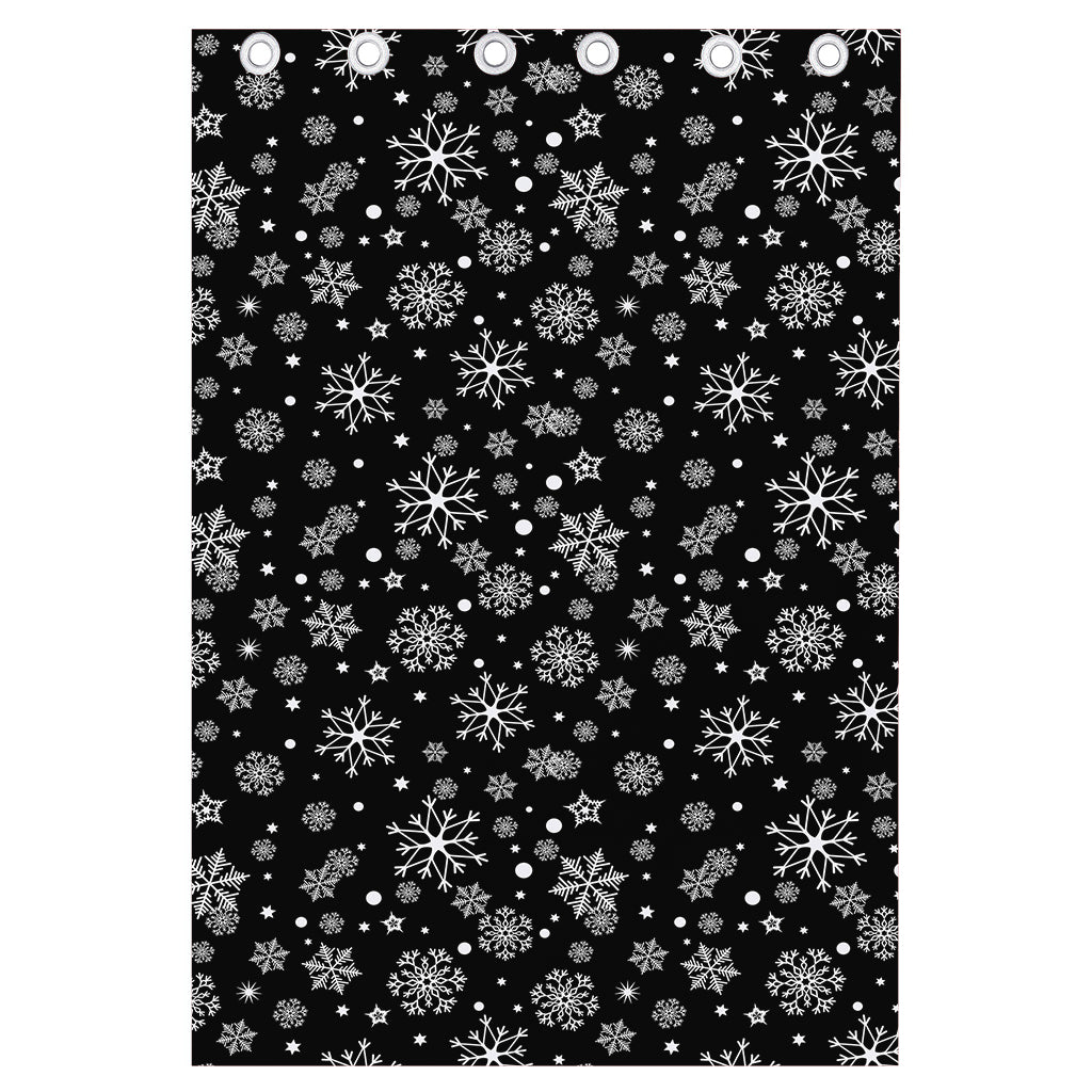 Black And White Snowflake Pattern Print Curtain