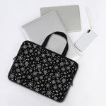 Black And White Snowflake Pattern Print Laptop Sleeve With Handle