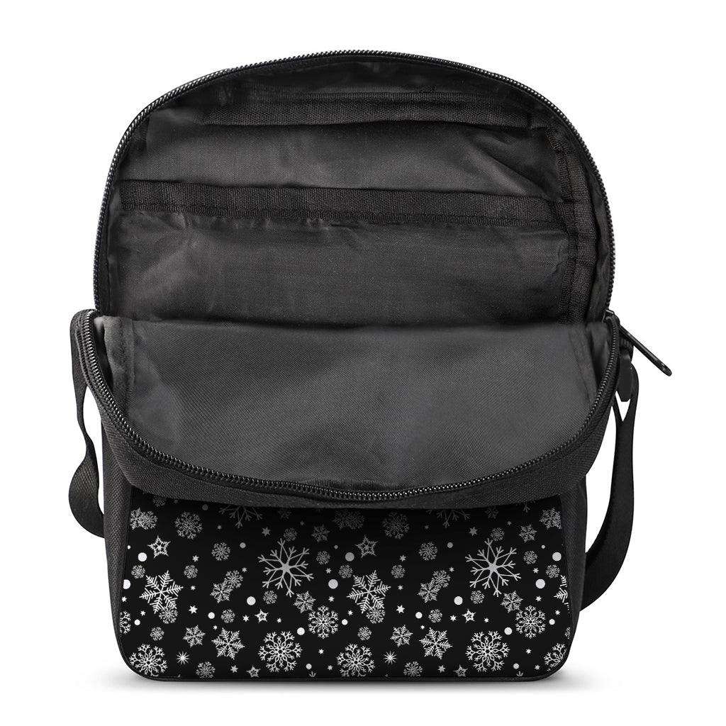 Black And White Snowflake Pattern Print Rectangular Crossbody Bag