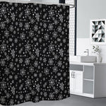 Black And White Snowflake Pattern Print Shower Curtain