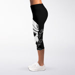 Black And White Spartan Helmet Print Women's Capri Leggings