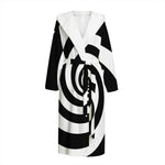 Black And White Spiral Illusion Print Hooded Bathrobe