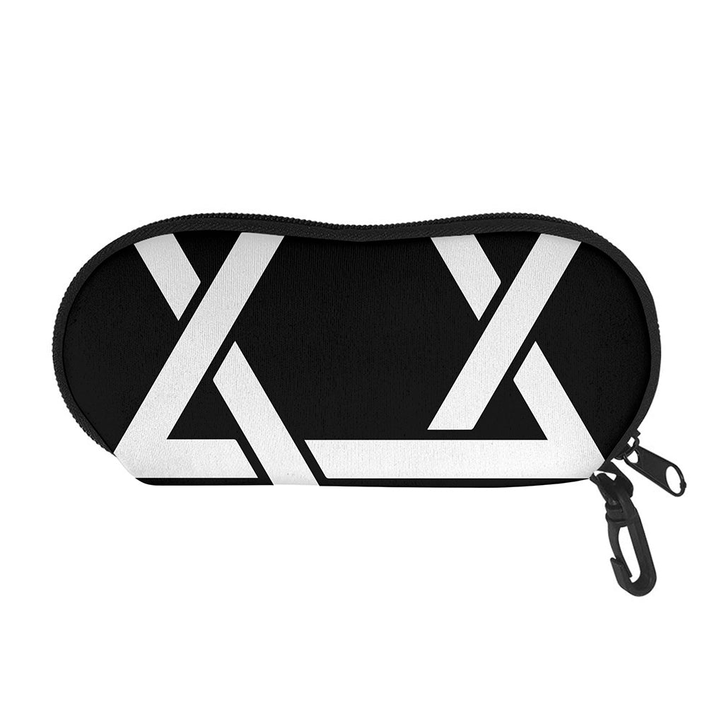 Black And White Star of David Print Glasses Case