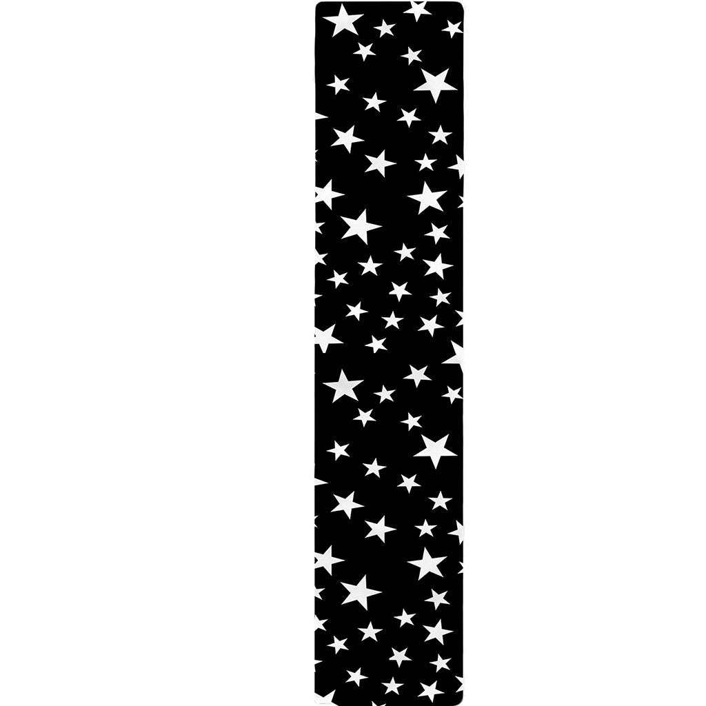 Black And White Star Pattern Print Table Runner