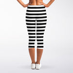 Black And White Striped Pattern Print Women's Capri Leggings