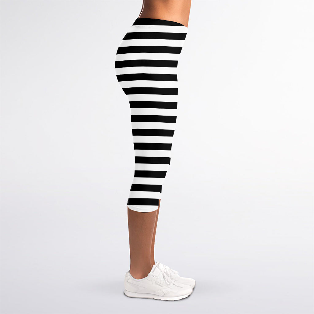 Black And White Striped Pattern Print Women's Capri Leggings