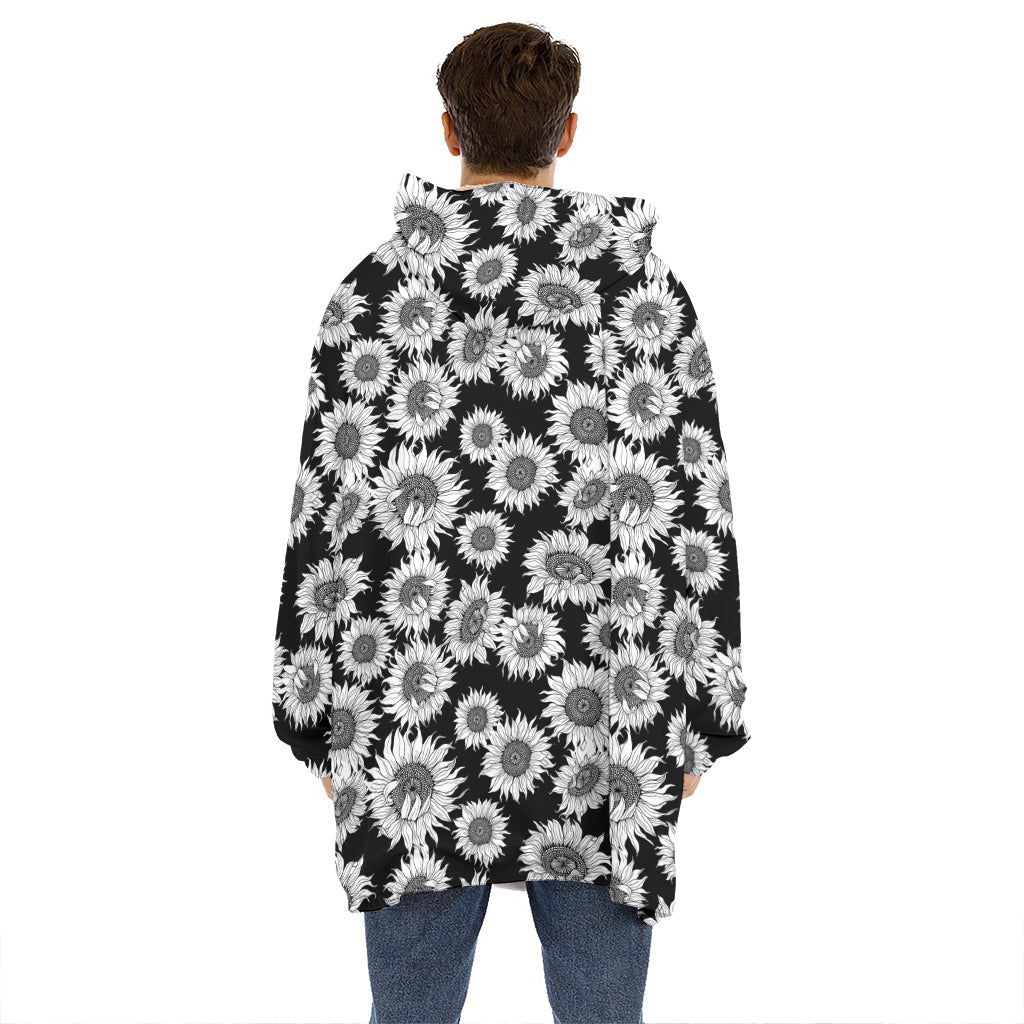Black And White Sunflower Pattern Print Hoodie Blanket