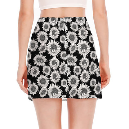 Black And White Sunflower Pattern Print Side Slit Mini Skirt