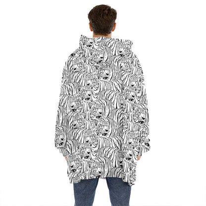 Black And White Tiger Pattern Print Hoodie Blanket