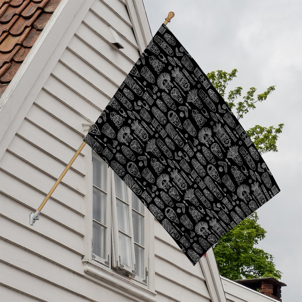 Black And White Totem Pattern Print House Flag
