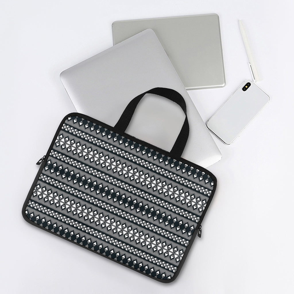 Black And White Tribal Geometric Print Laptop Sleeve With Handle