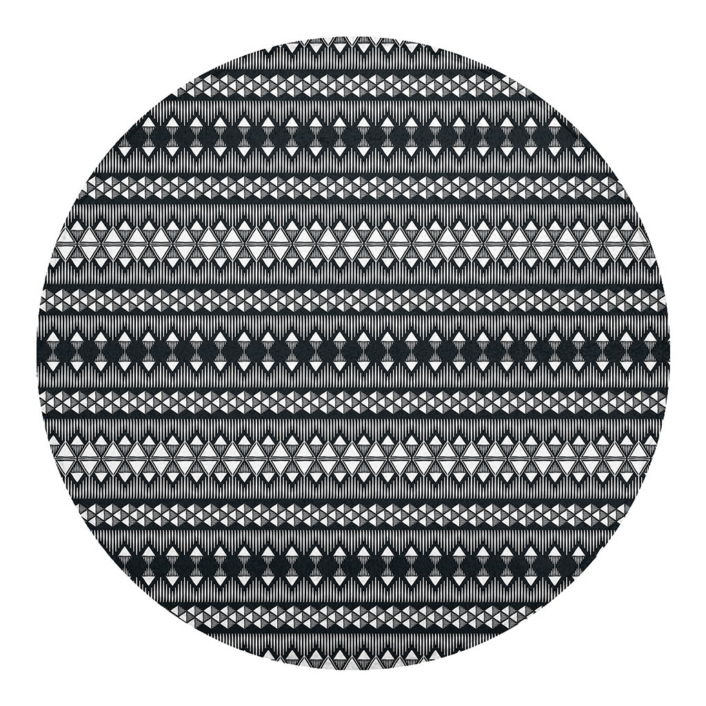 Black And White Tribal Geometric Print Round Blanket