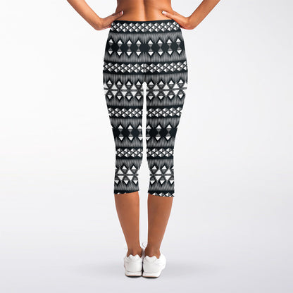 Black And White Tribal Geometric Print Women's Capri Leggings