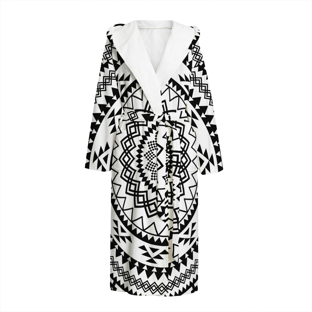 Black And White Tribal Mandala Print Hooded Bathrobe