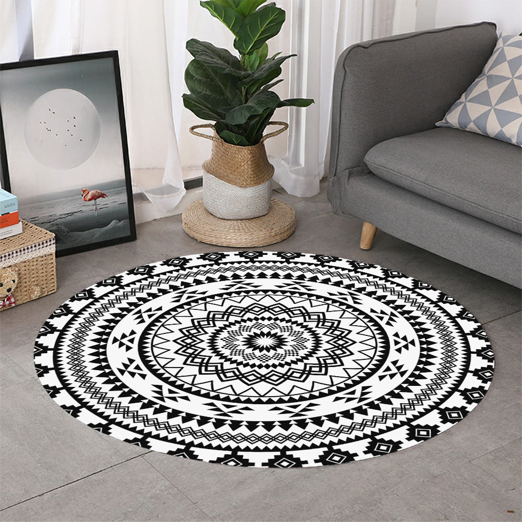 Black And White Tribal Mandala Print Round Rug