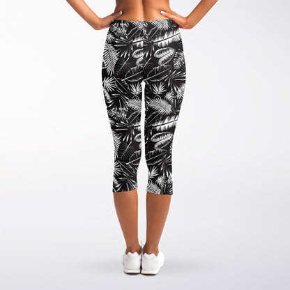 Black And White Tropical Palm Leaf Print Women's Capri Leggings