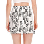 Black And White Tulip Pattern Print Side Slit Mini Skirt