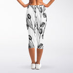 Black And White Tulip Pattern Print Women's Capri Leggings